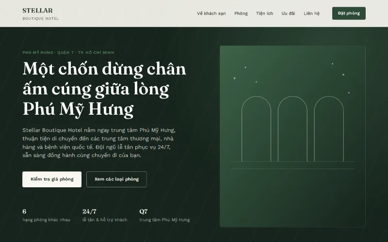Trang chủ Stellar Boutique Hotel: phần đầu trang màu xanh lá đậm với tiêu đề tiếng Việt và nút đặt phòng